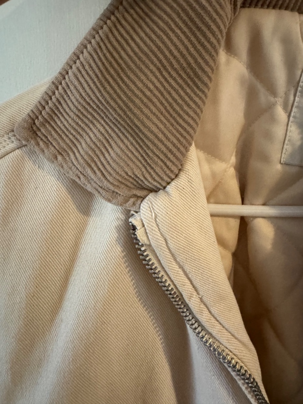 Abercrombie & Fitch Cropped Workwear Jacket - Picture 4 of 6